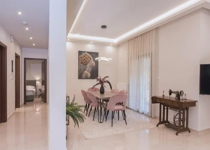 Luxury Moi Apartment In Bafra Village
